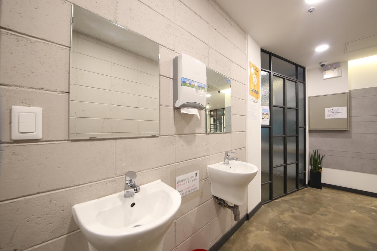 Moondong'S Hostel Busan Dış mekan fotoğraf